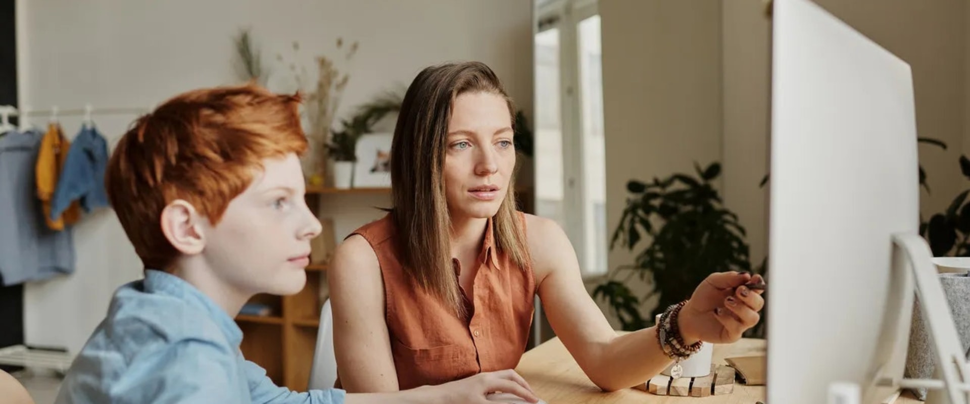 Creating a Positive Learning Environment: Tips for Effective Tutoring